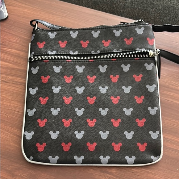 Disney Mickey Mouse Crossbody Bag and Wallet Set - Picture 2 of 8